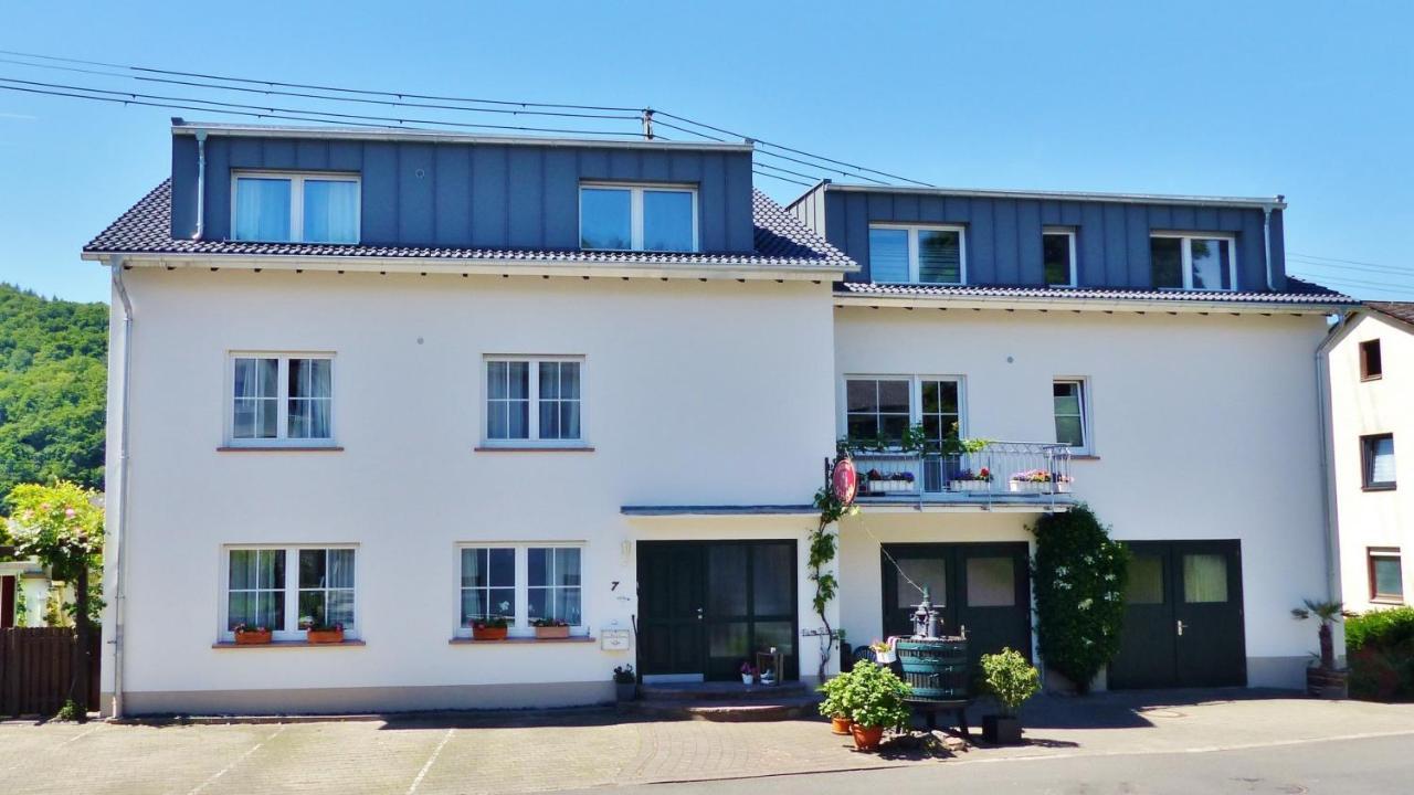 Gaestehaus Schwaab Zeltingen-Rachtig Eksteriør bilde